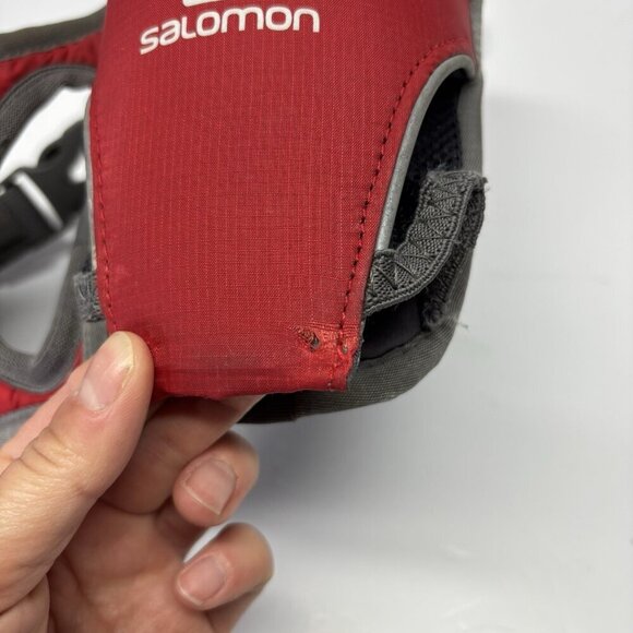 Salomon Belt Adjustable Water Bottle Holder Running Hiking Skiing - Picture 7 of 11